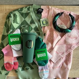 Wicked sweater bundle
